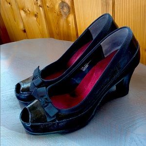 Peep Toe Black Heels